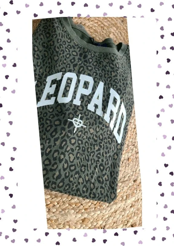 Vestido suéter Leopardo – Caqui – Fabricación italiana – Nueva – photo 8